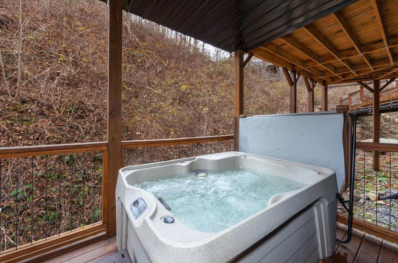 Night Owl Cabin Villa Gatlinburg Buitenkant foto